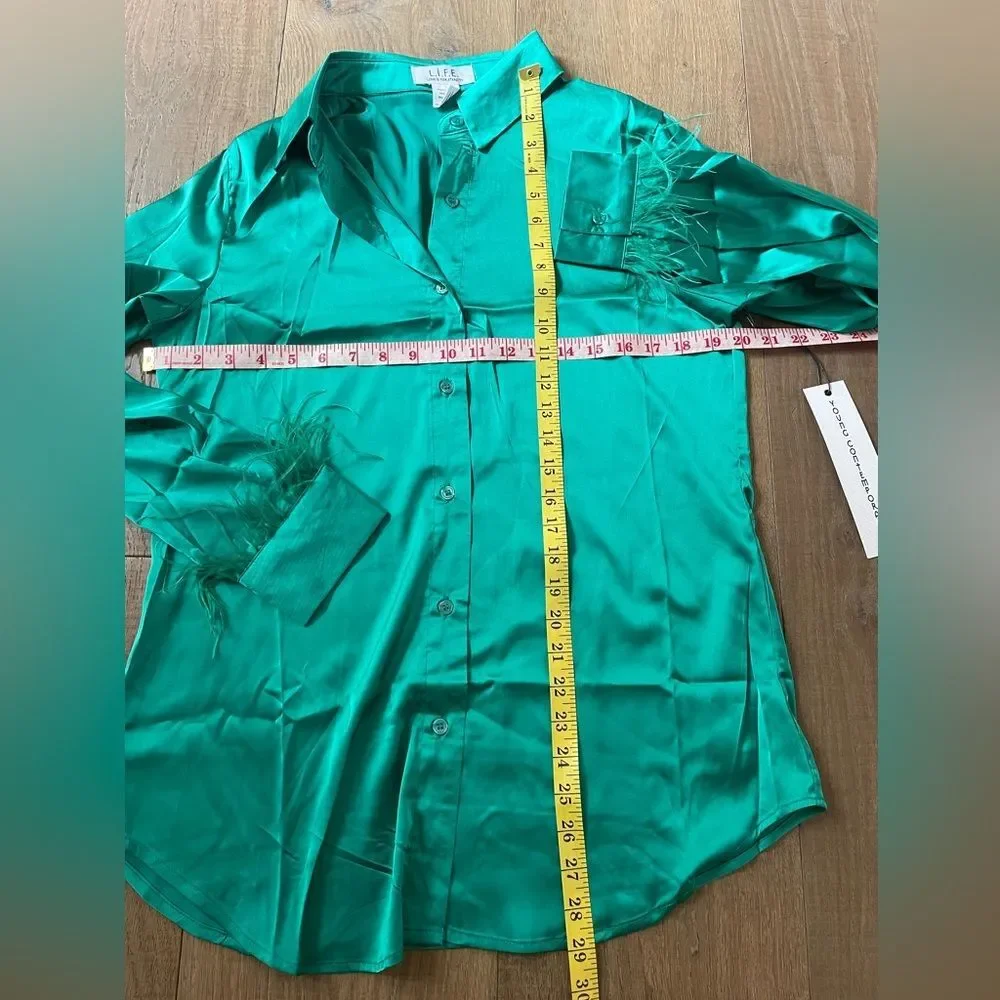 L.I.F.E Love is for eternity Faux Feather Trim Green Women's Blouse (Size L)